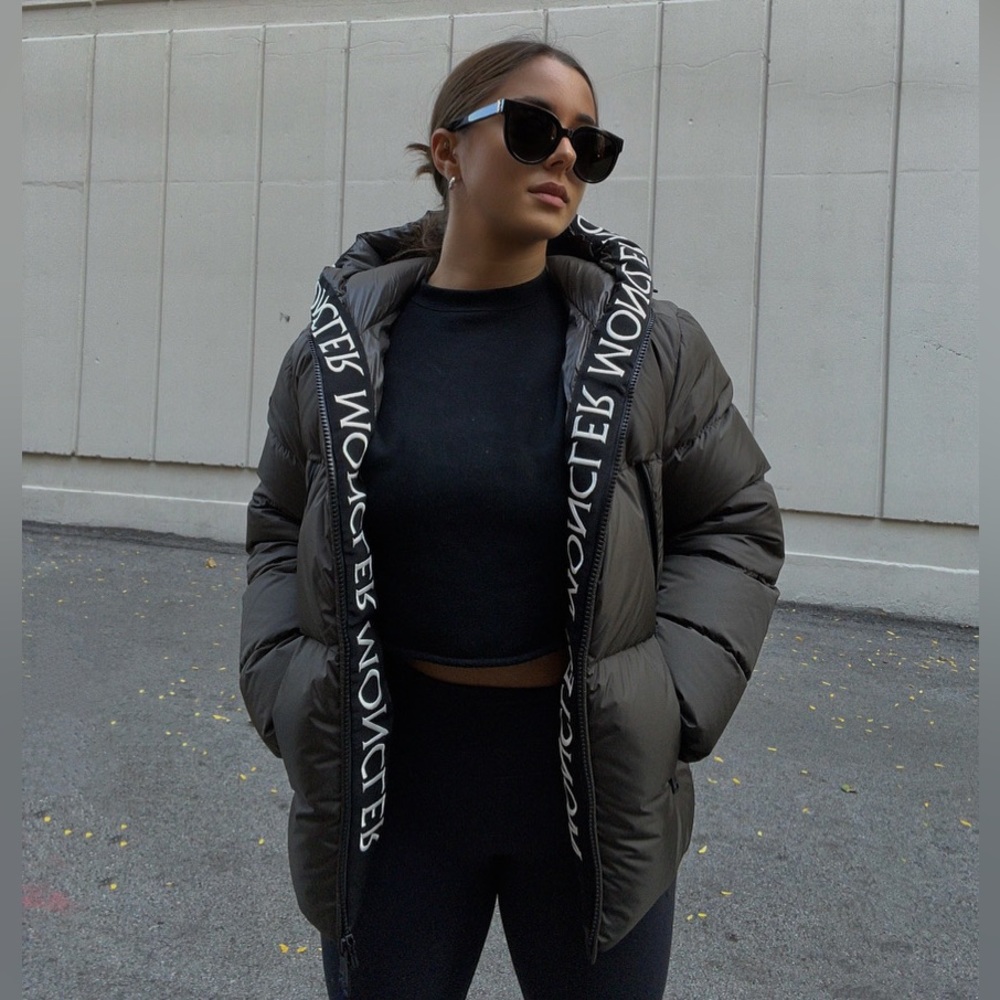 Moncler Montcla Puffer Jacket